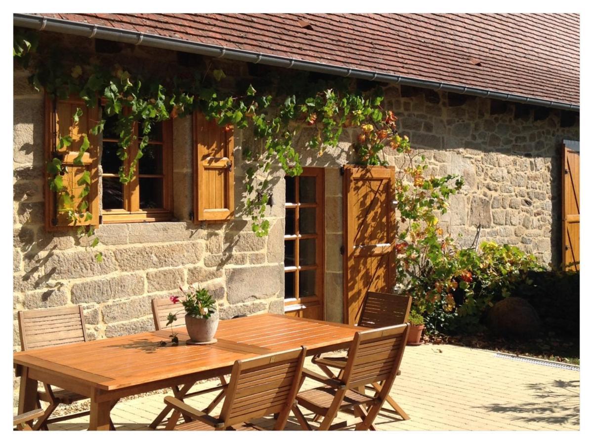 A L'Ombre Du Tilleul Comiac Exterior foto